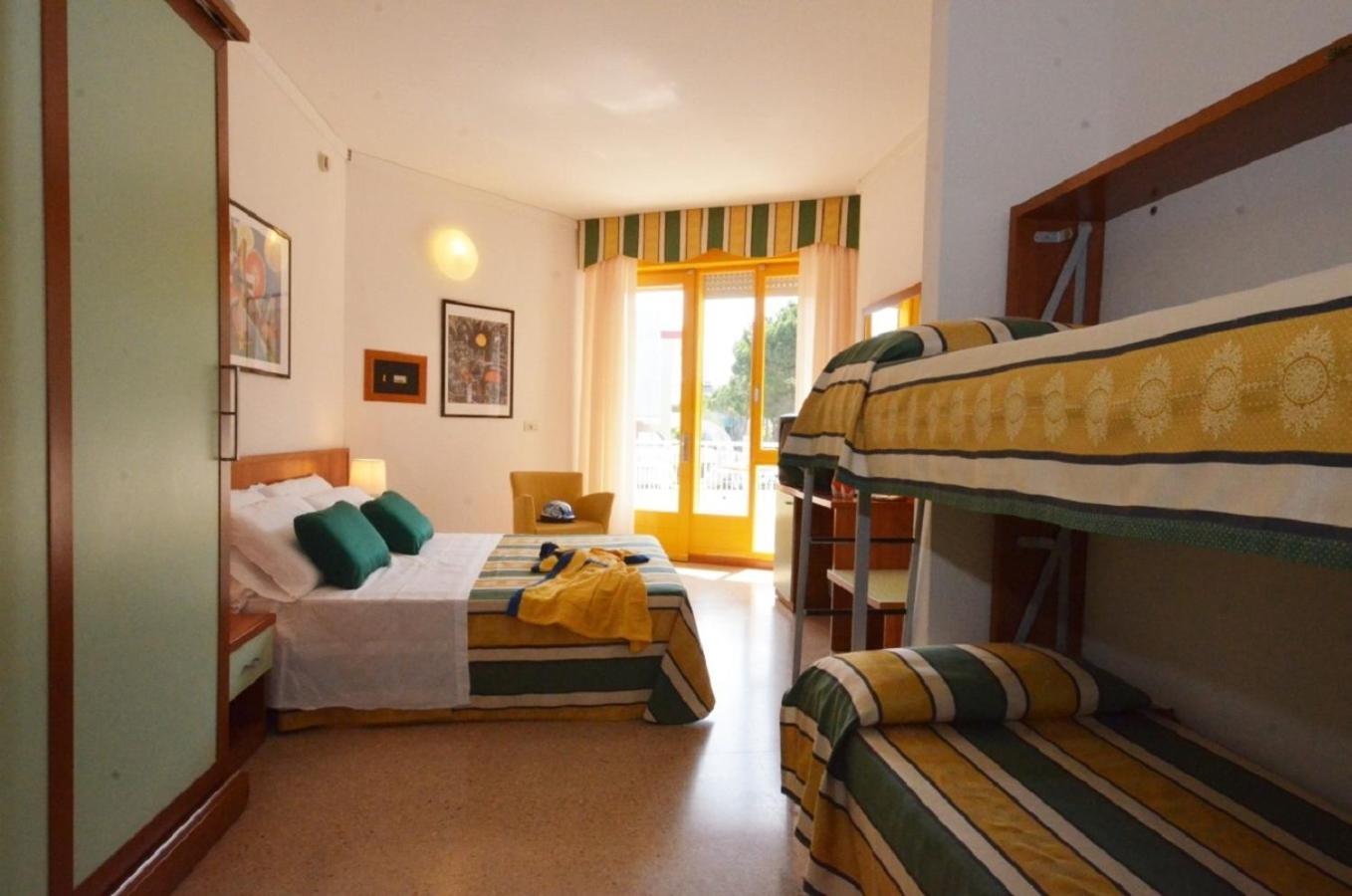 Hotel Luna Bibione Luaran gambar